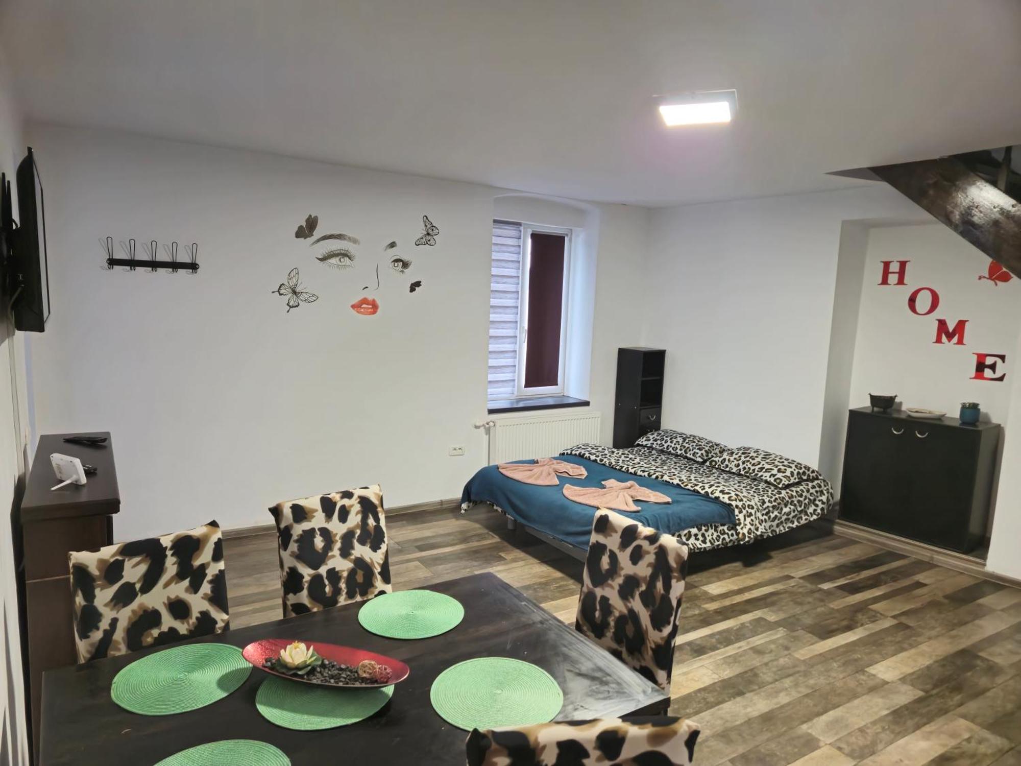 Apartamente De Inchiriat Lucky House Brašov Exteriér fotografie